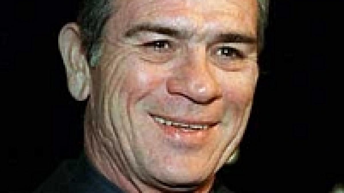 Tommy Lee Jones mai vrea încă 10 milioane de dolari pentru prestaţia din ultimul său film