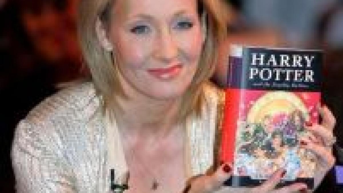 J.K. Rowling, autoarea seriei Harry Potter, câştigă procesul împotriva unei edituri americane