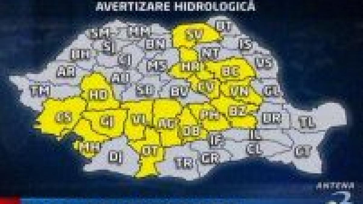 Ploi şi frig toată săptămâna: Temperaturi mai mici cu 10 grade decât cele normale