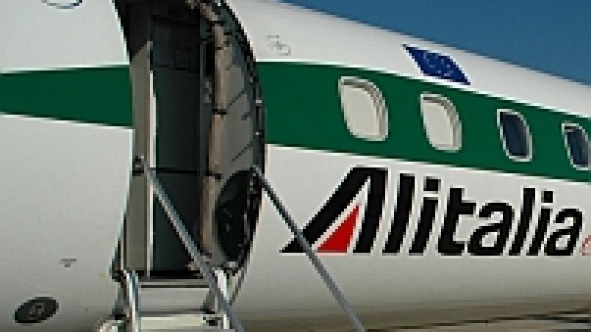 Alitalia, salvată de la faliment prin desfinţarea a 3.000 de locuri de muncă