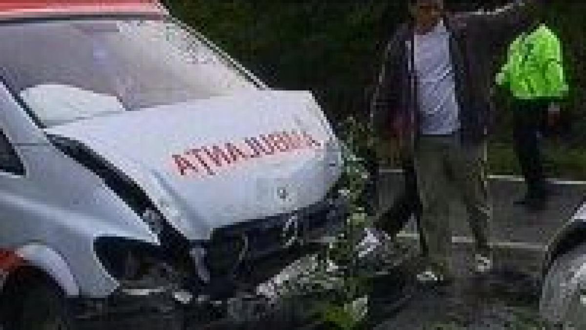 Vremea rea provoacă accidente rutiere grave. O persoană decedată şi şase rănite