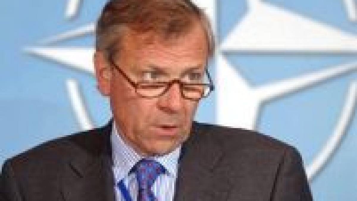 Medvedev acuză, NATO neagă. Alianţa nu a provocat conflictul din Georgia 