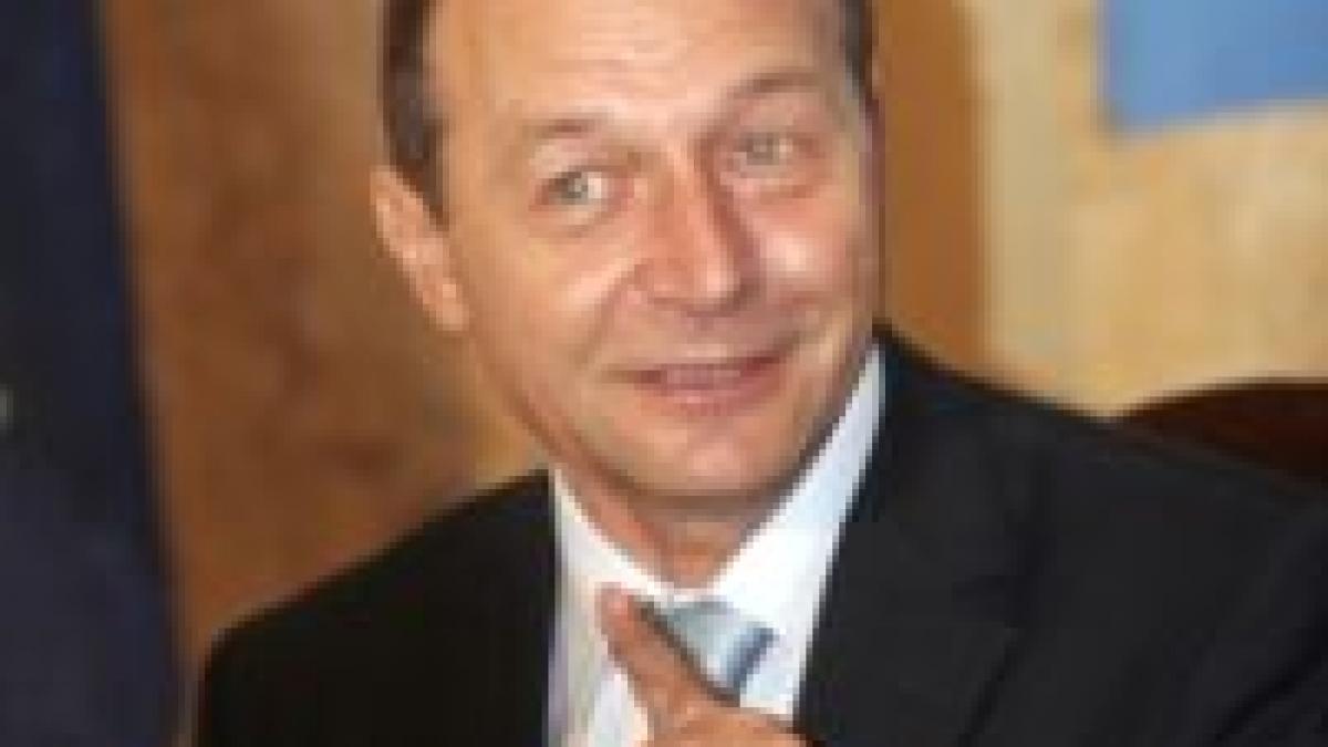 Băsescu: Presa nu este o putere în societate dacă participă la reglarea de conturi