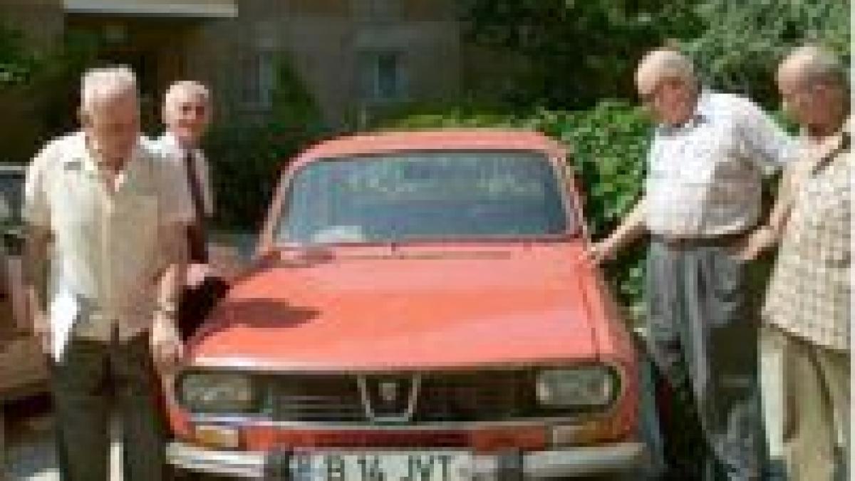 În octombrie, încep despăgubirile deponenţilor la CEC pentru autoturismele Dacia 