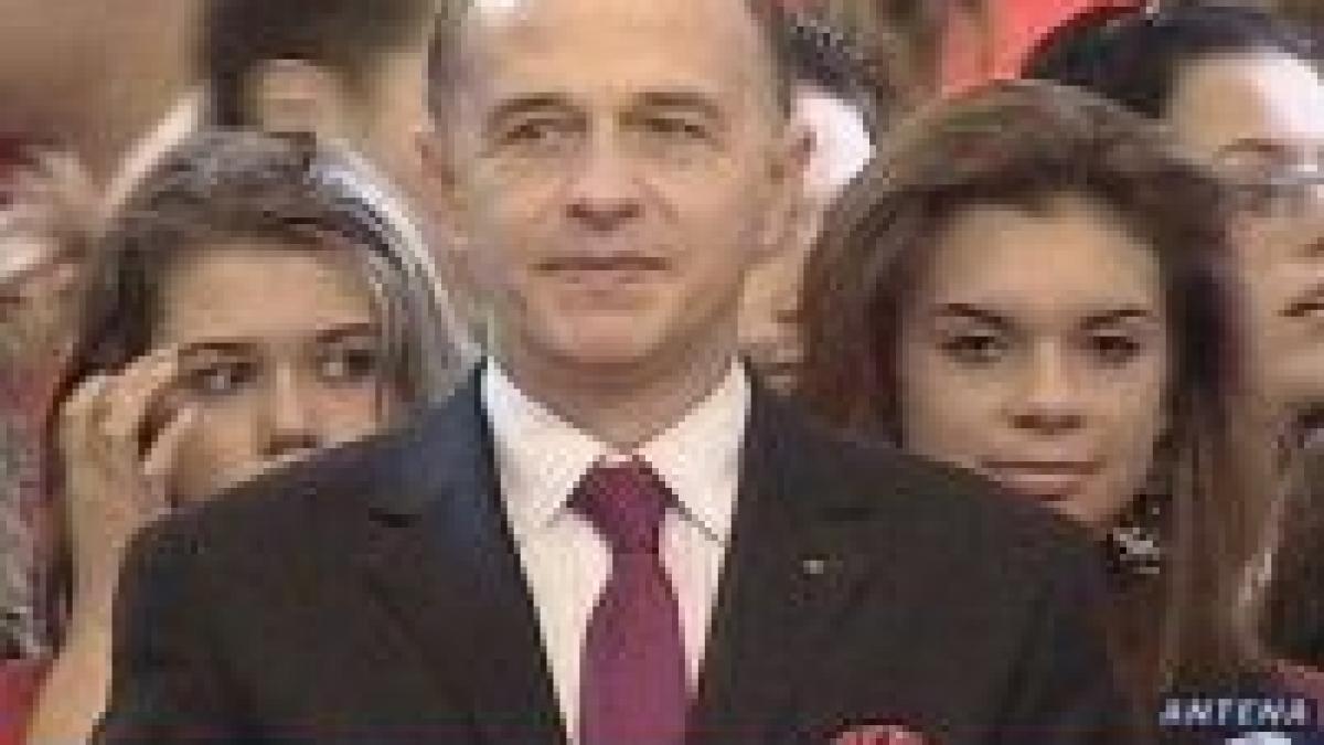 Mircea Geoană, candidat din partea alianţei PSD-PC la funcţia de prim-ministru