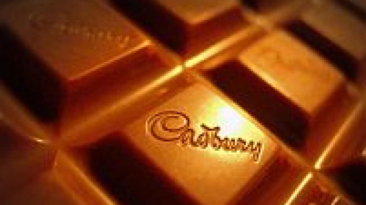 Dulciurile ucid: Ciocolata Cadbury din China are melamină. În România, firma distribuie 5 sortimente