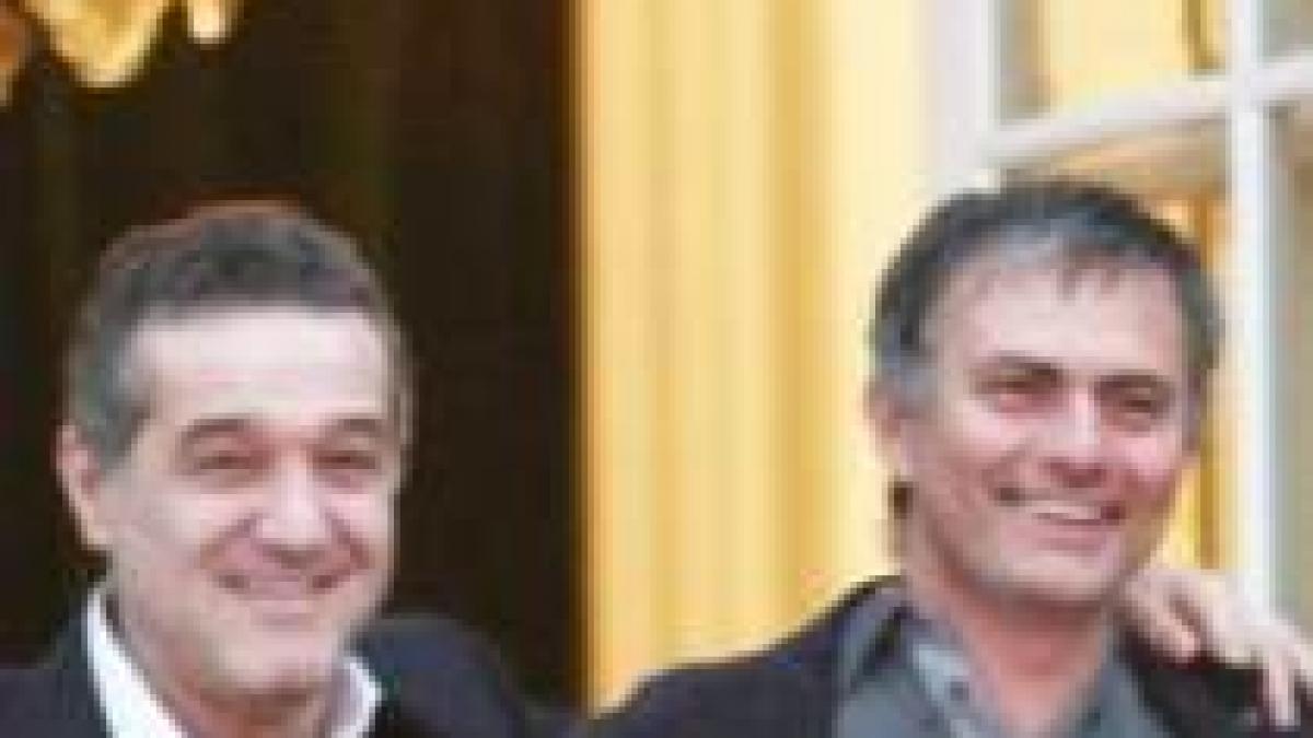 Cât "costă" o vizită la Palat. Mourinho, mascota electorală a lui Gigi Becali?