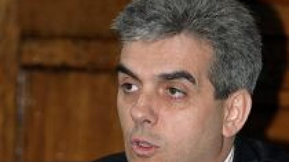 Negocieri eşuate. Ministrul Nicolăescu, chemat în instanţă de distribuitorii de medicamente