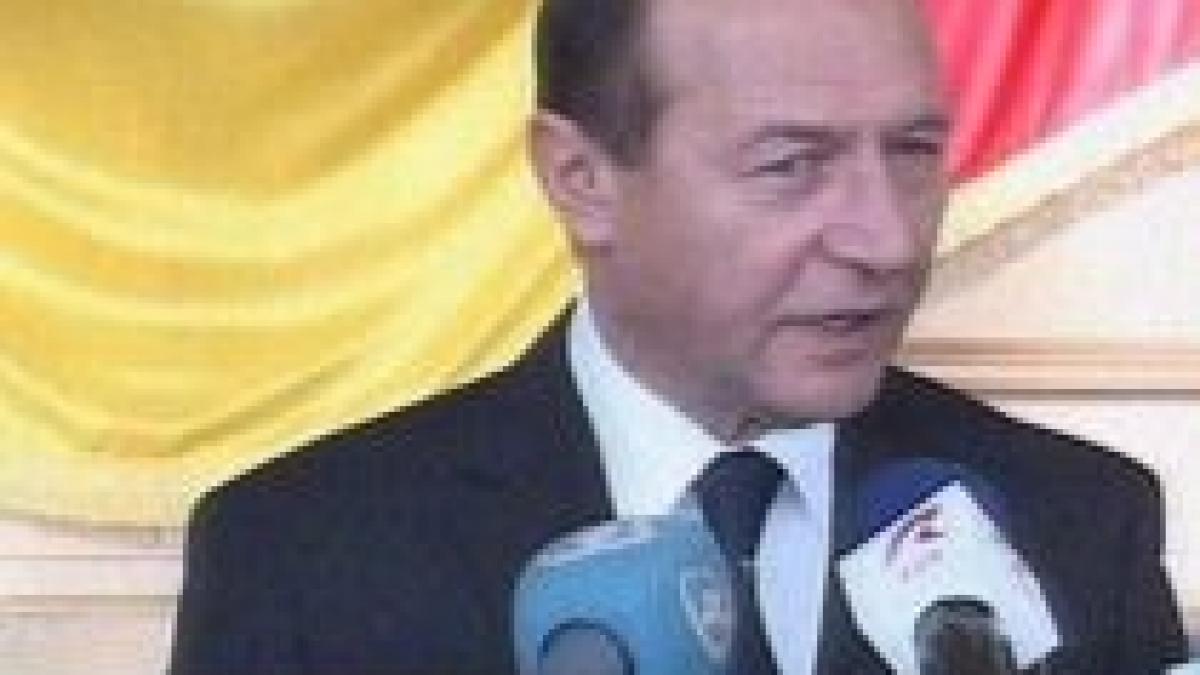 Băsescu şi Tăriceanu la Consiliul European de toamnă. Liderii UE vor căuta soluţii pentru criza financiară