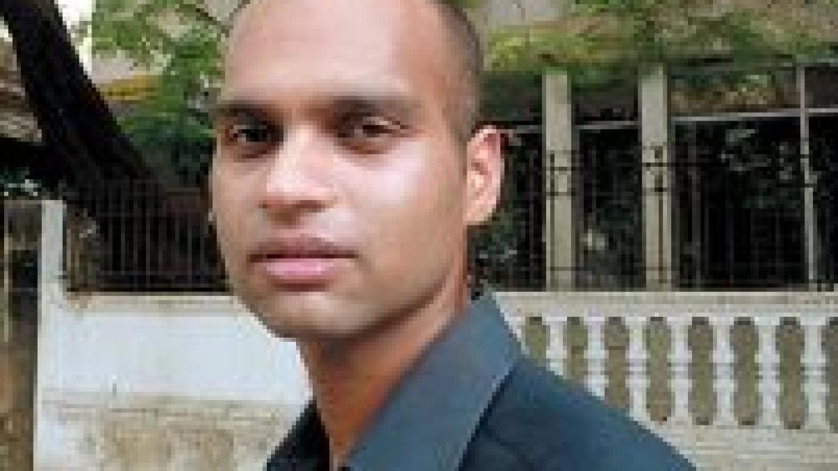 Indianul Aravind Adiga este câştigătorul premiului "Man Booker"