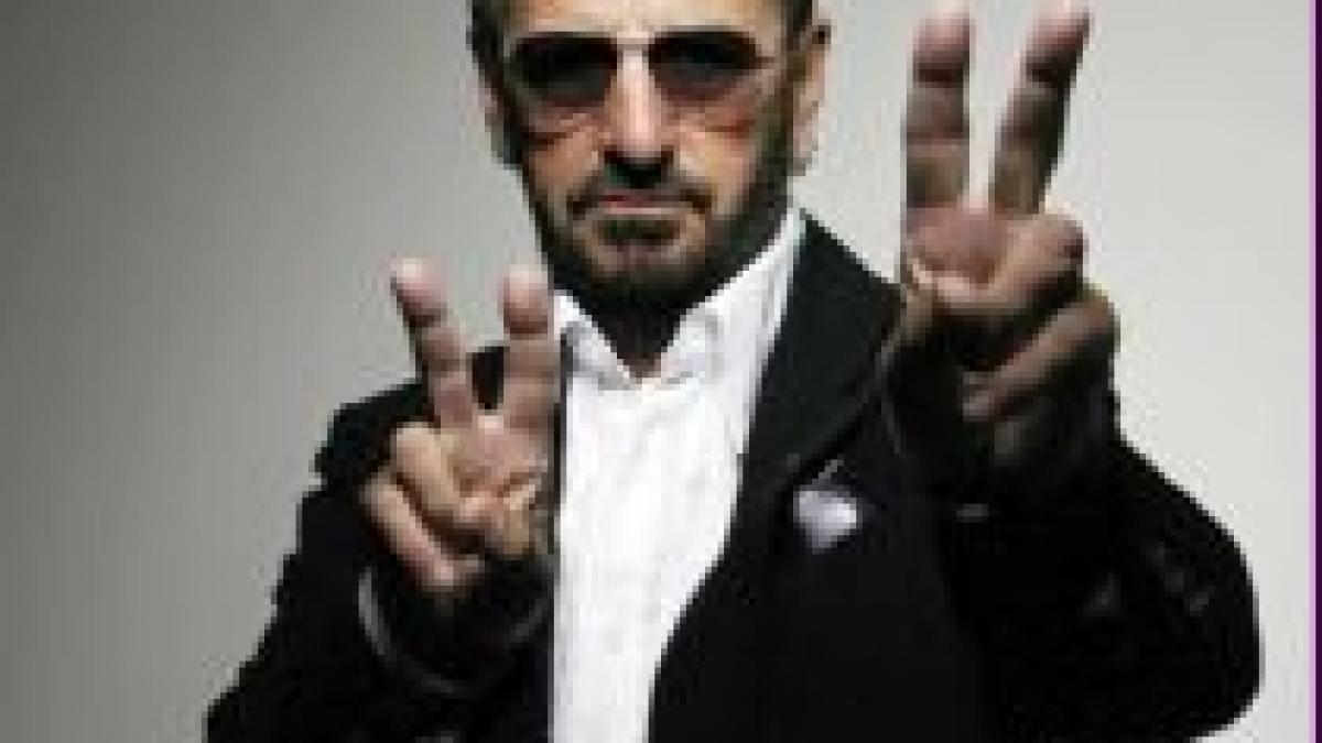  Ringo Starr s-a săturat de fani: Nu îmi mai trimiteţi mailuri şi nu îmi mai cereţi autografe 

