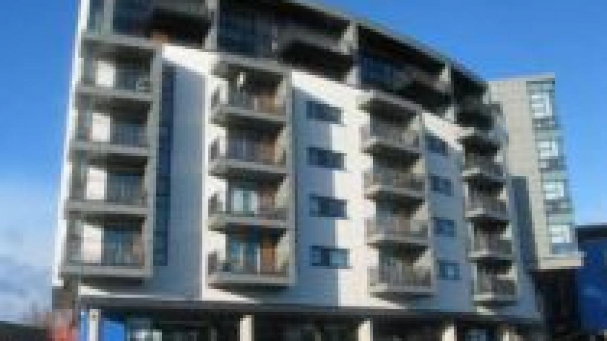 Un canadian a cumpărat 900 apartamente în România ? speră să le vândă cu 160 milioane euro 