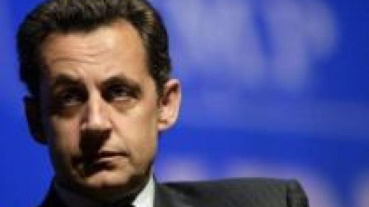 Nicolas Sarkozy cere liderilor europeni să ajute producătorii auto