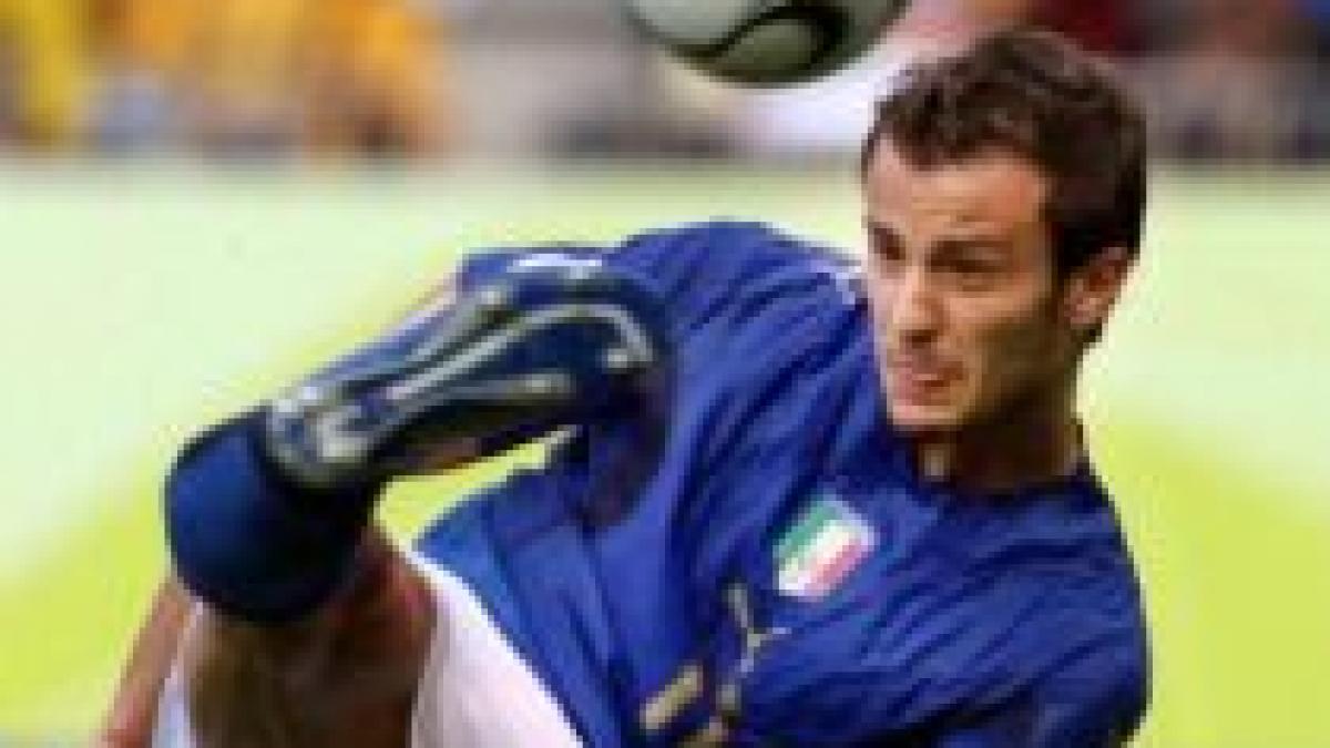 Gilardino (Fiorentina) va sta pe tuşă două meciuri pentru că a înscris cu mâna (VIDEO)