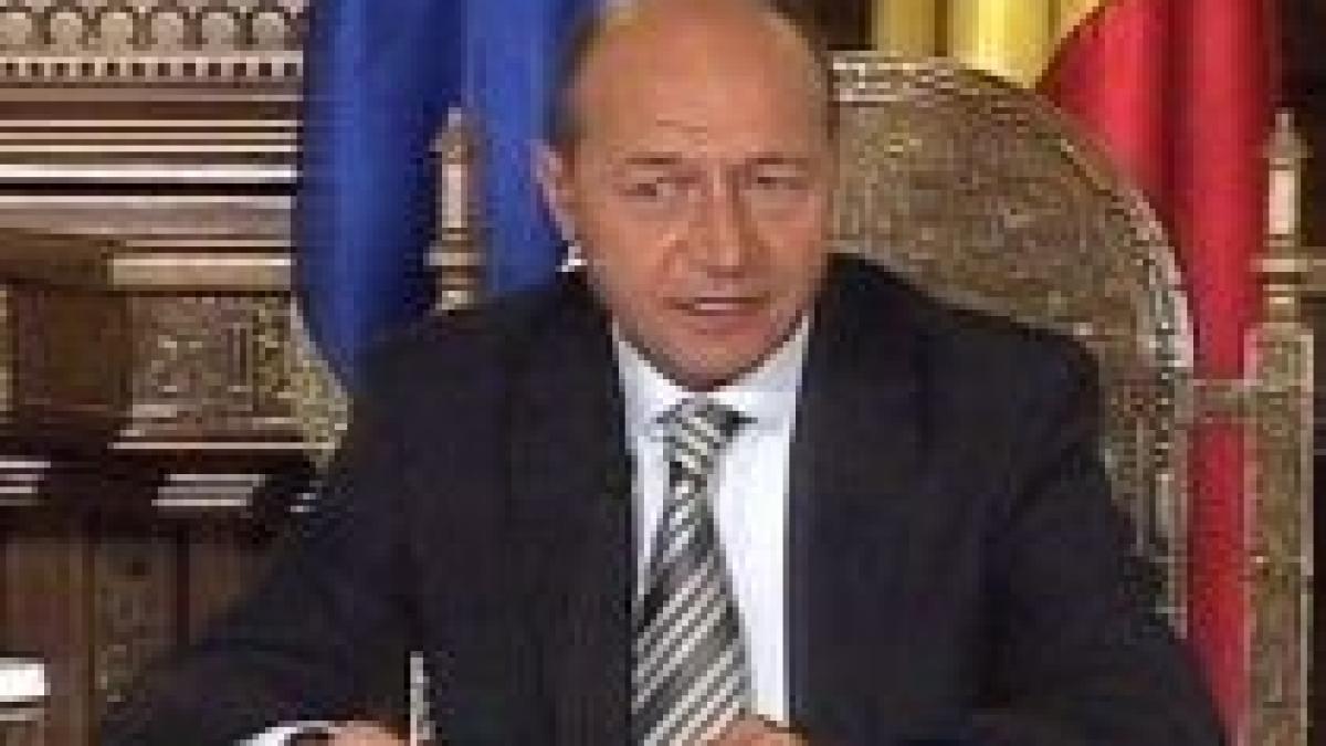 Băsescu: România are resurse pentru diminuarea efectelor crizei. Standard & Poor's, necredibilă