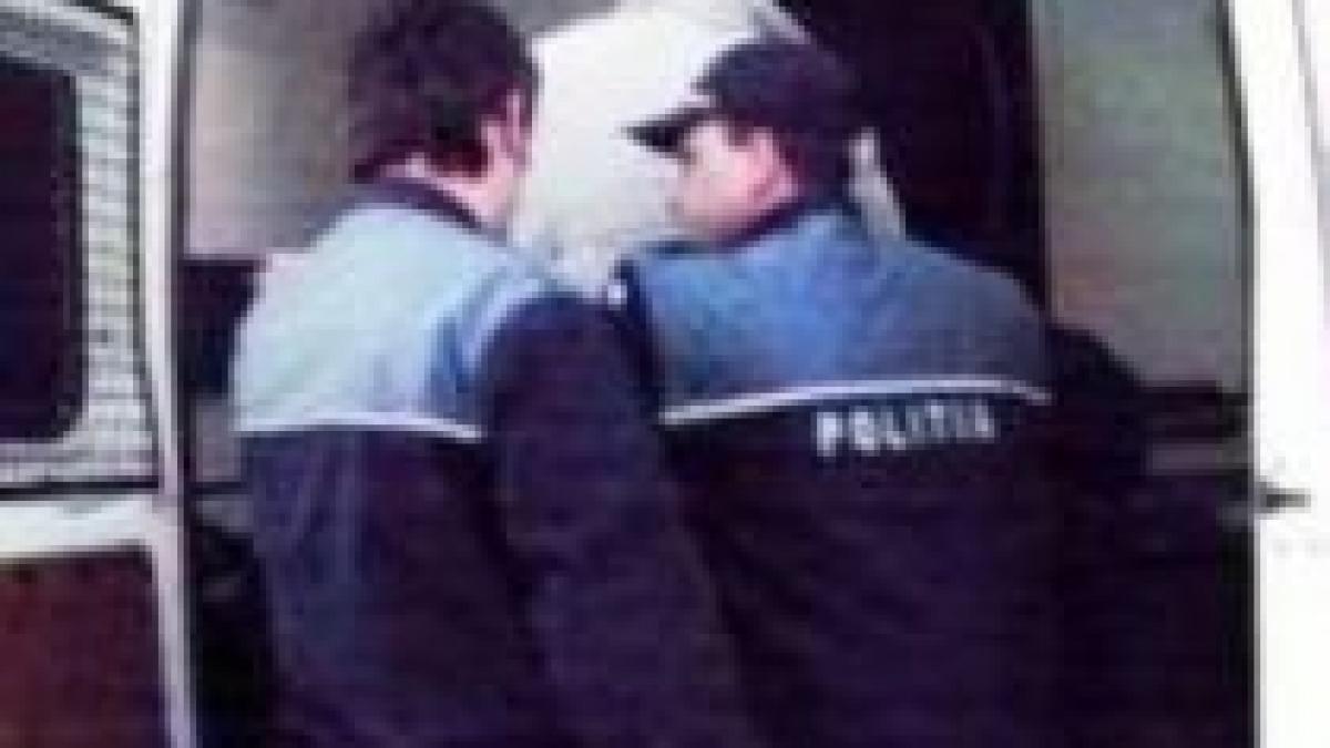 Agresat de un poliţist în timp ce încerca să îşi recupereze permisul de conducere 