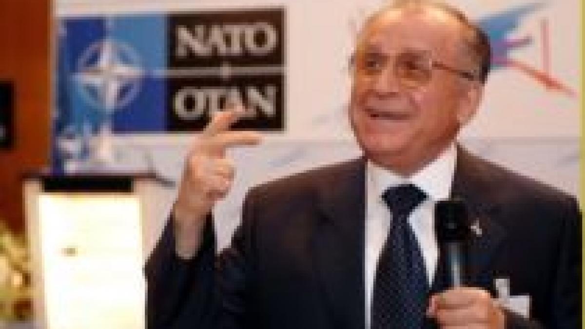 Ion Iliescu vrea o alianţă post-electorală PSD-PNL