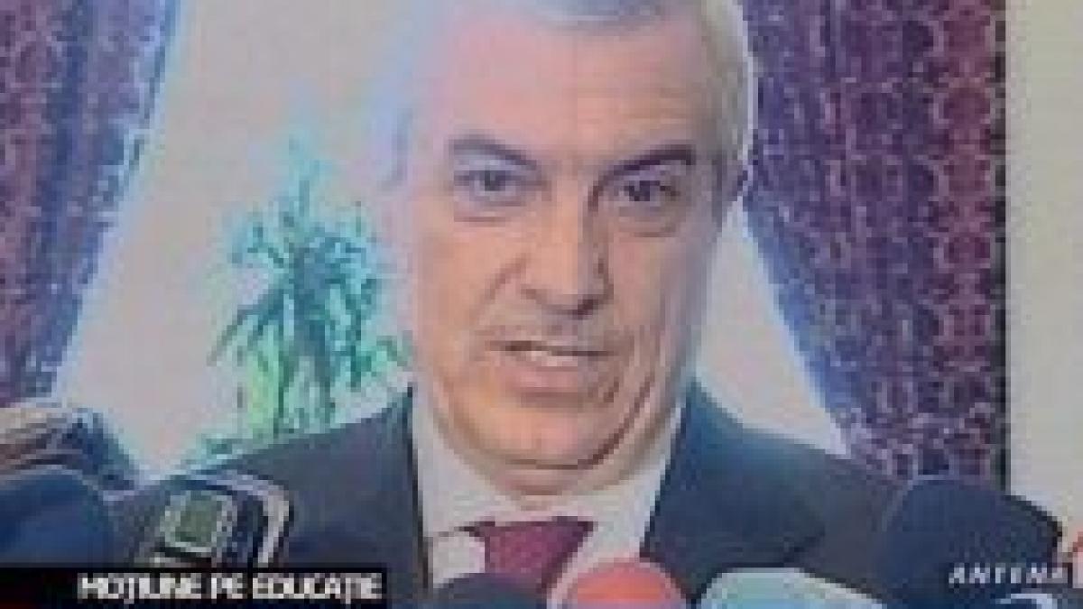 Tăriceanu rămâne pe poziţie: Moţiunea de cenzură a PD-L este politicianistă