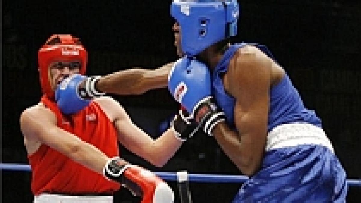 Înfrângeri pe linie ale pugiliştilor noştri la Campionatele Europene de box