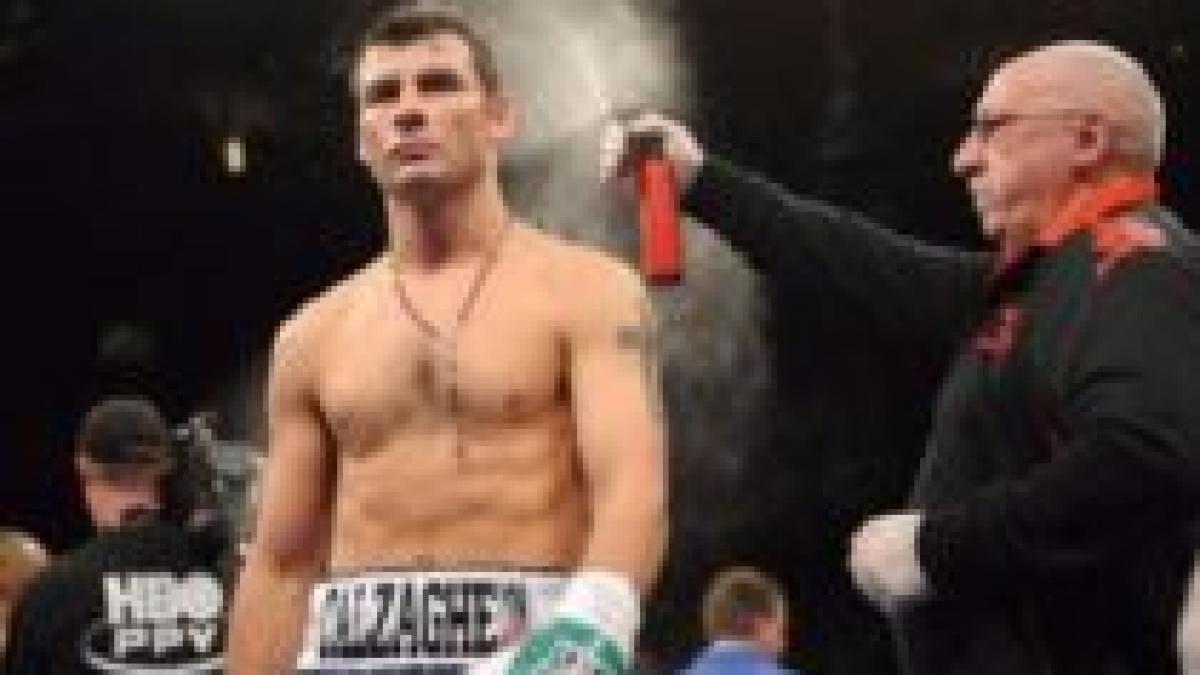 Joe Calzaghe, campion mondial la semi-grea- 46 de meciuri fără înfrângere în boxul profesionist (VIDEO)