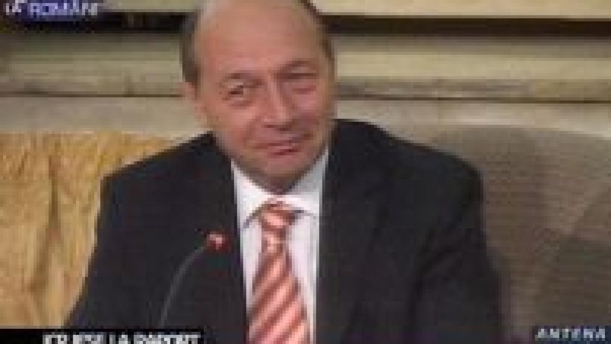 Băsescu despre instituţia care promovează falusuri: "ICR e credibil şi respectabil"