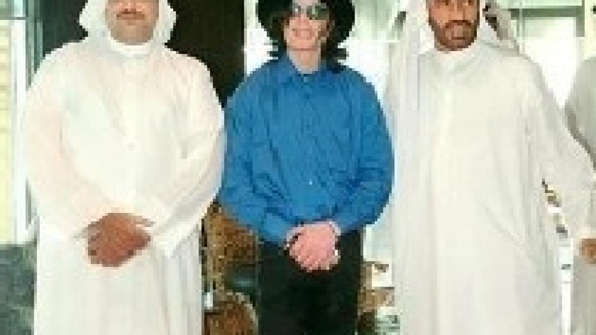 Michael Jackson, dat în judecată de şeicul din Bahrain (VIDEO)