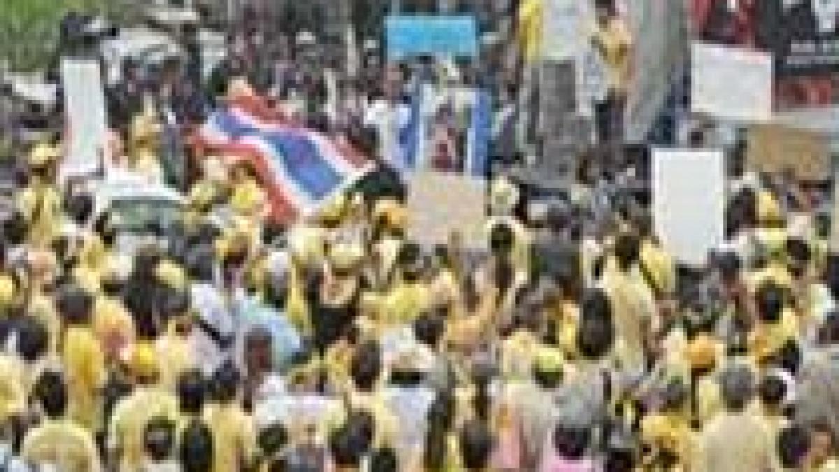 Atentat la Bangkok: Un om a murit, iar alţi 22 au fost răniţi în timpul unui protest antiguvernamental