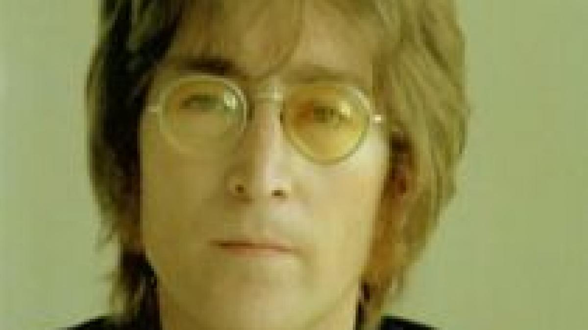 John Lennon, iertat de Vatican pentru că a spus că Beatles sunt mai populari decât Hristos