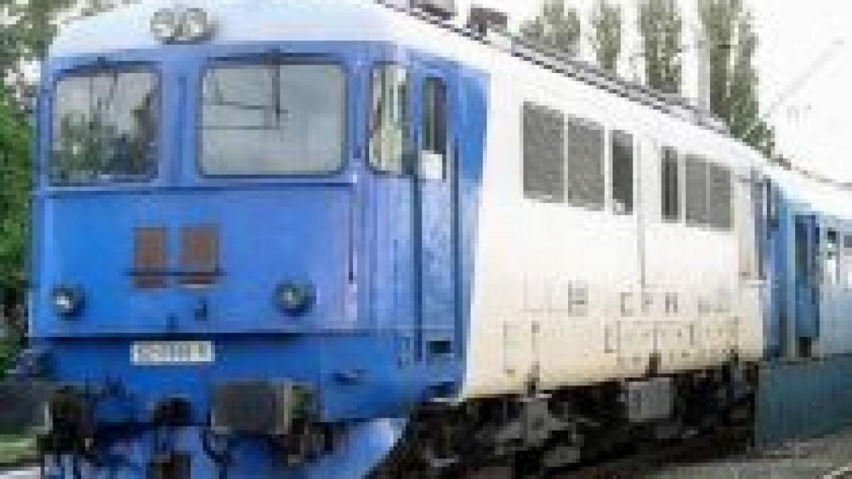 Trenurile ar putea să nu mai circule de luni. Sindicaliştii CFR decid dacă intră în grevă generală