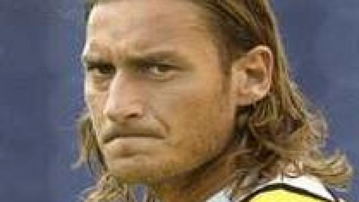 Totti îşi scoate coechipierii la cină, drept răsplată pentru victoriile din Liga Campionilor