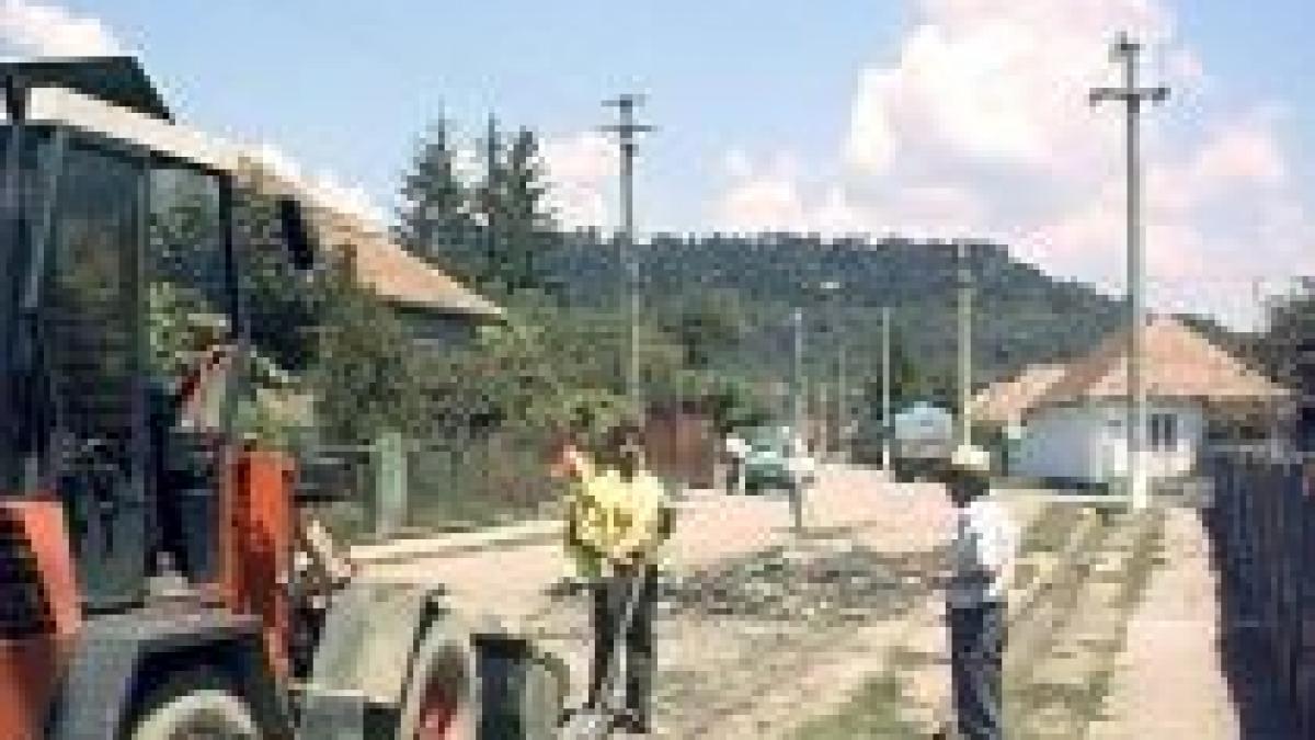 Guvernul împarte zeci de milioane de euro între prieteni, pentru construcţia de drumuri 