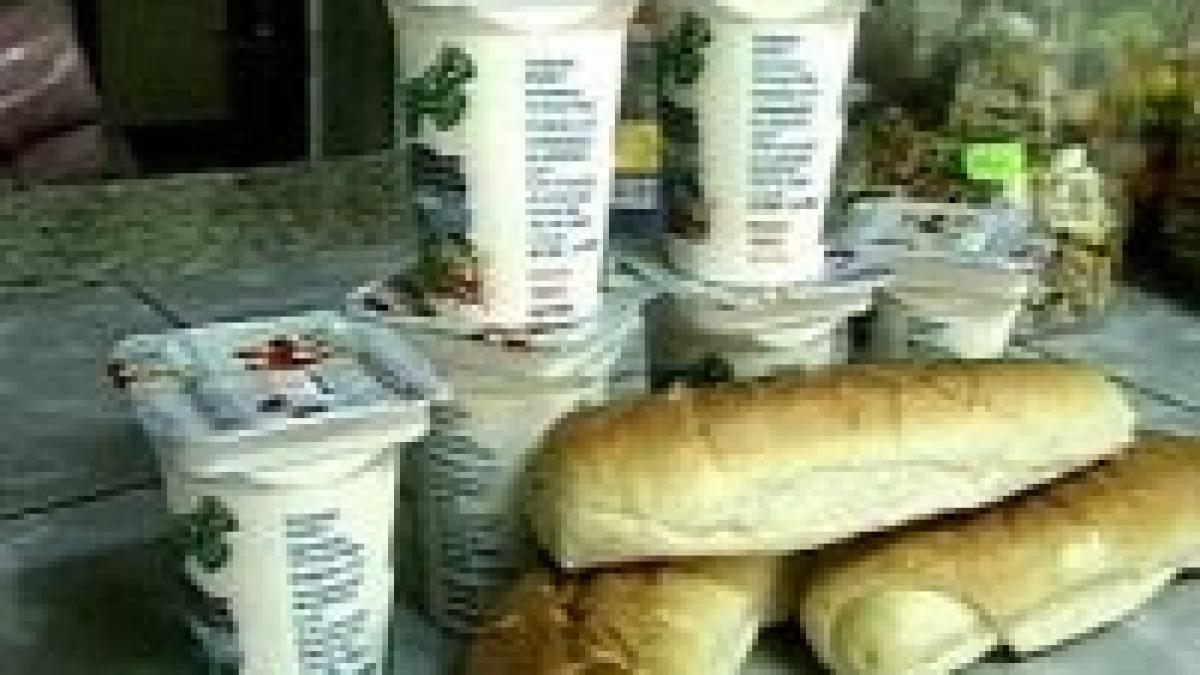 ANPC: Sfaturi practice privind achiziţionarea alimentelor de sărbători