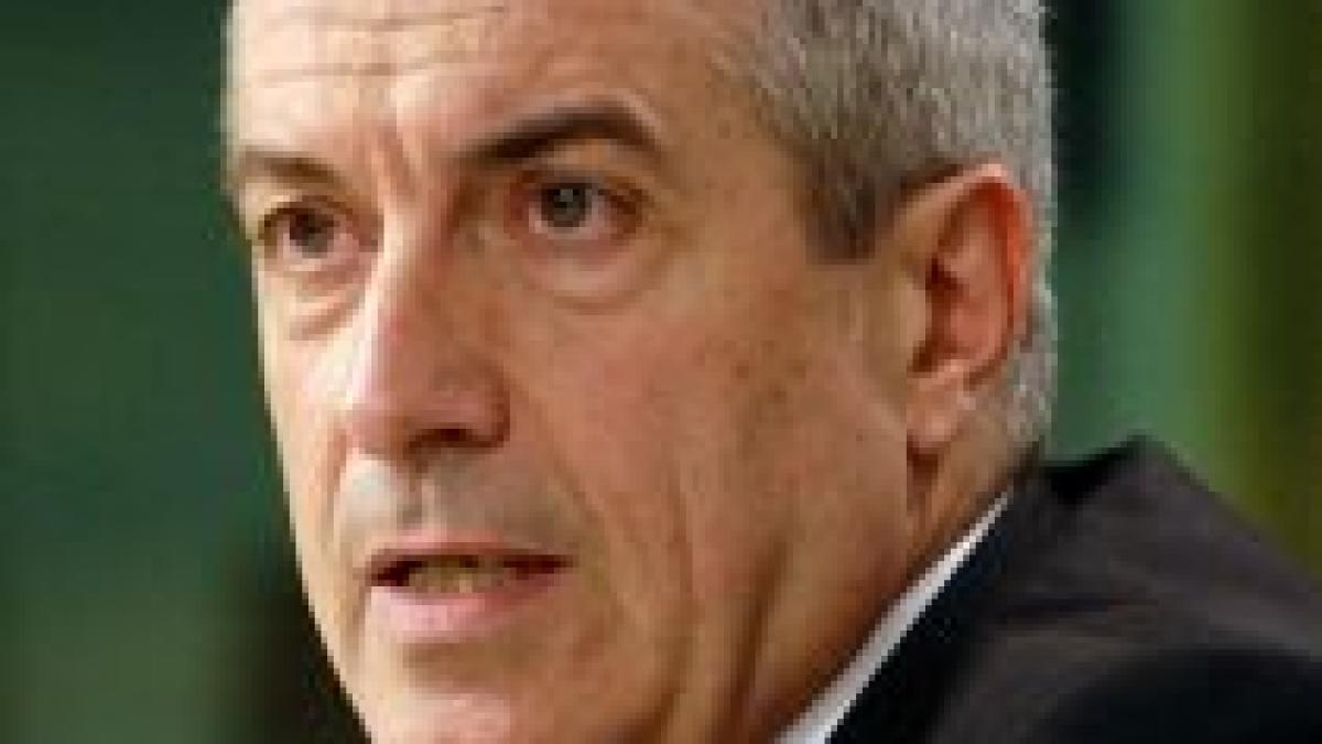 Tăriceanu, atacat de liderii partidului pentru neintrarea la guvernare

