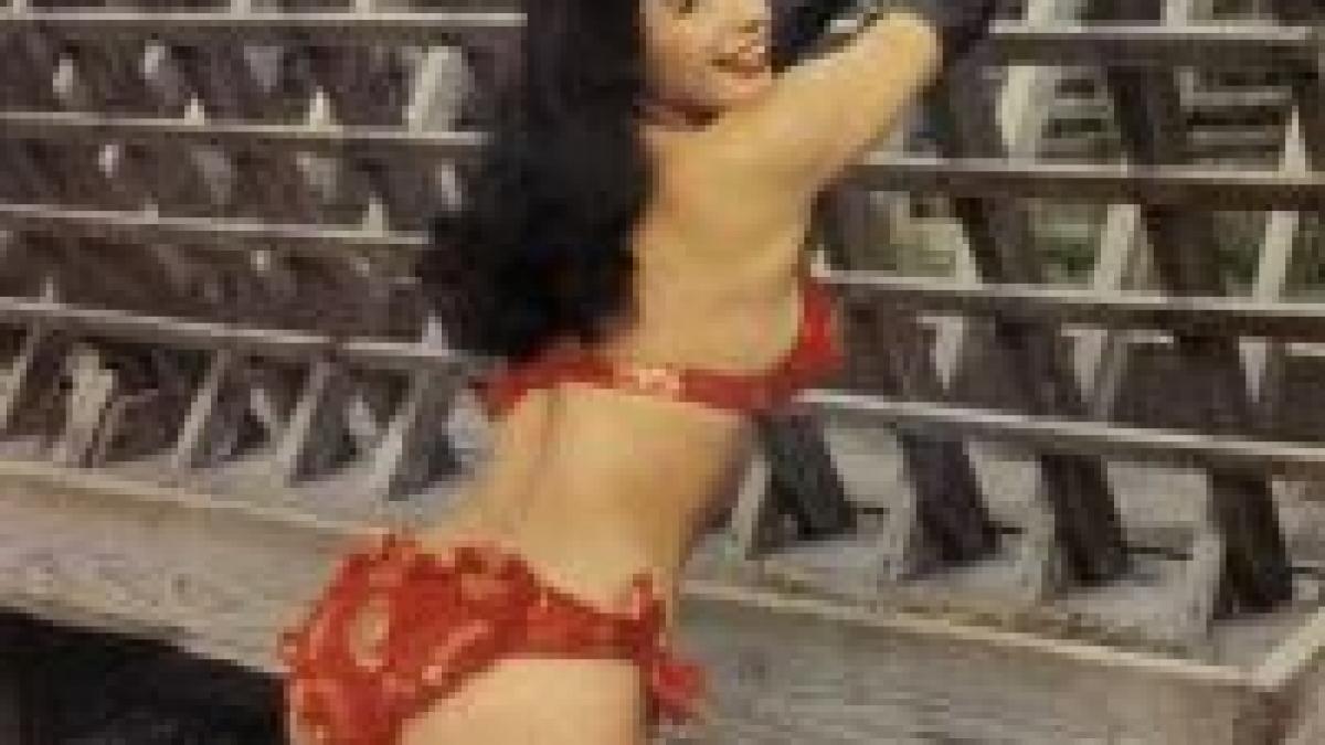 A murit Bettie Page, regina pictorialelor sexy din anii '50