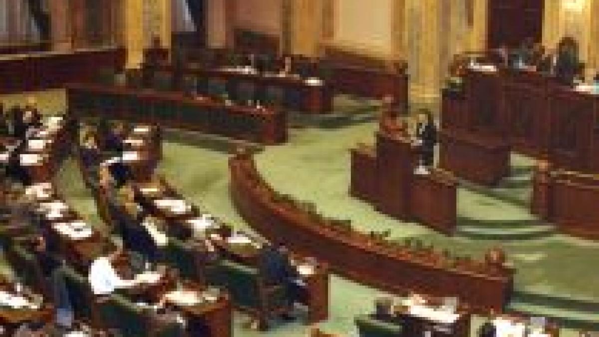 Miniştrii desemnaţi din noul Executiv sunt audiaţi astăzi de comisiile de specialitate din Parlament