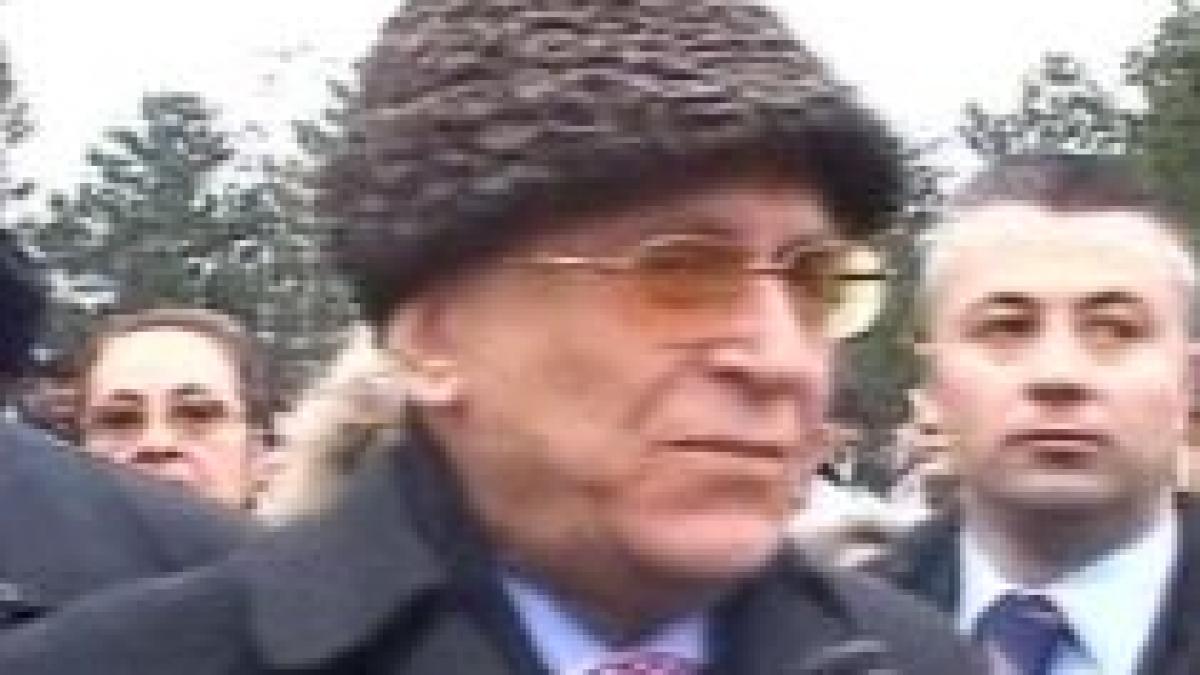 Ion Iliescu, despre incidentul de la Eroii Revoluţiei: A fost o acţiune provocatoare a impostorului Marieş (VIDEO)