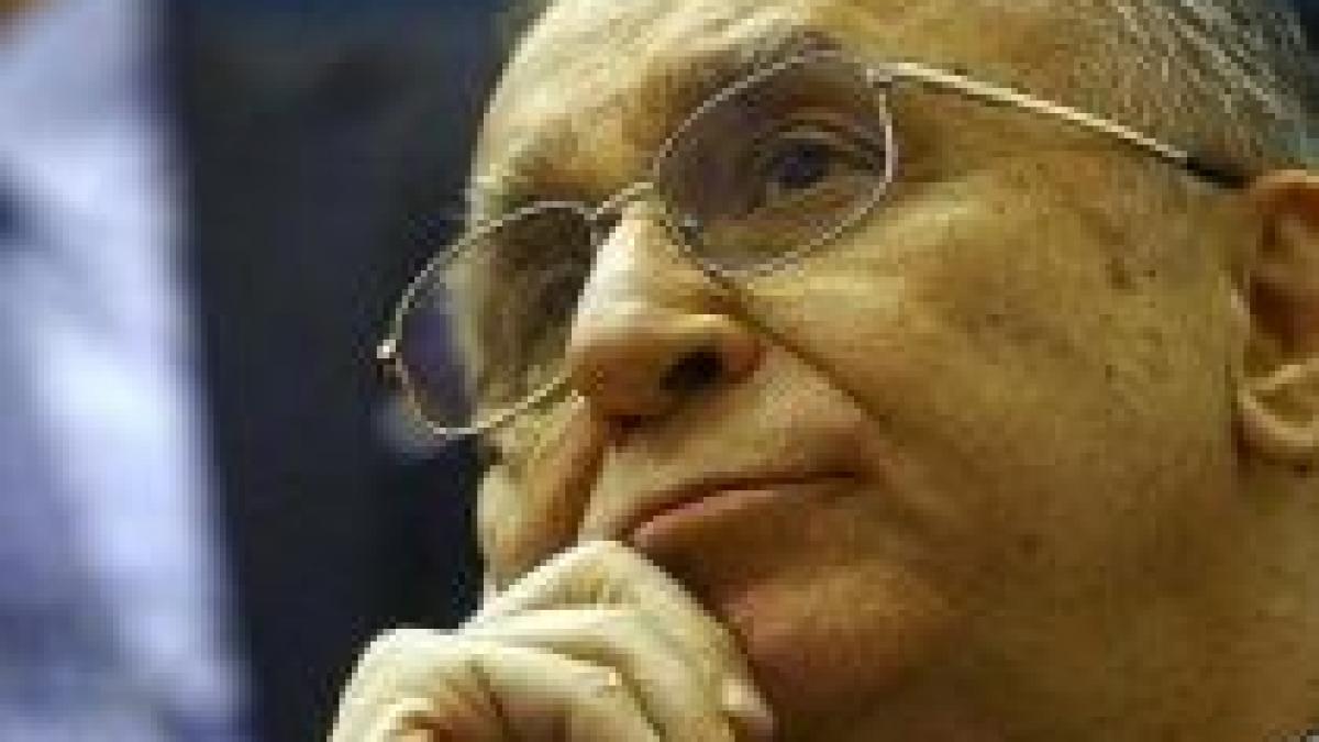 Iliescu: Eliminarea cumului pensiei cu salariul de la stat poate crea mari probleme în numeroase domenii