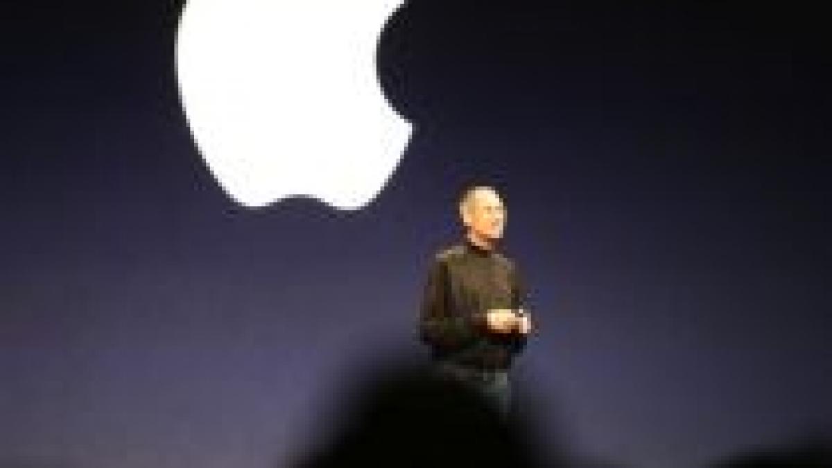 Steve Jobs, şeful Apple, nu renunţă la conducerea companiei în ciuda problemelor de sănătate