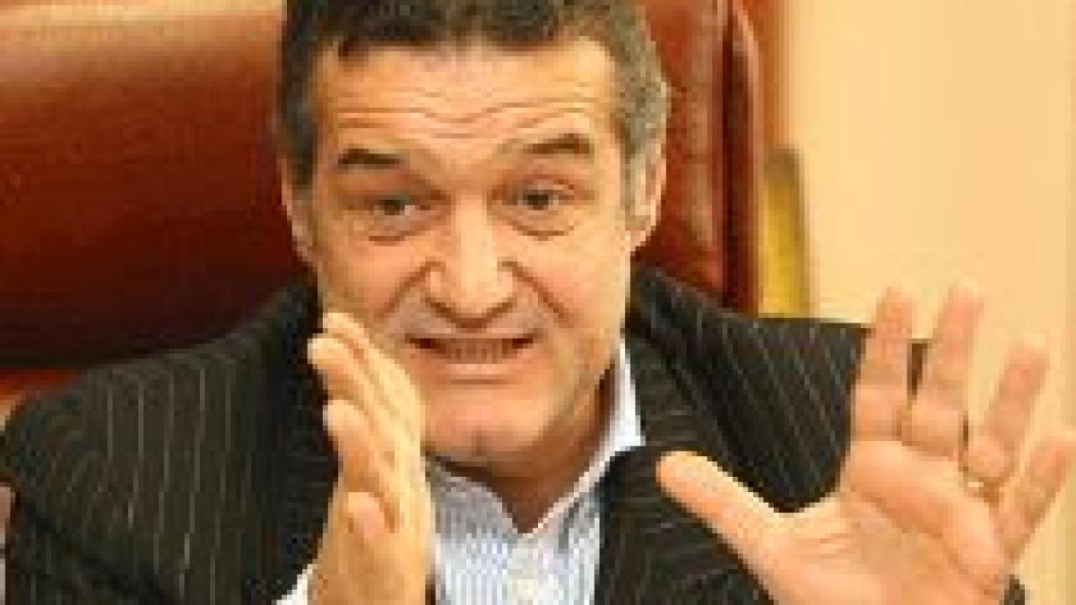 Becali face economie şi obligă angajaţii să stingă lumina în Palatul de pe Aleea Alexandru