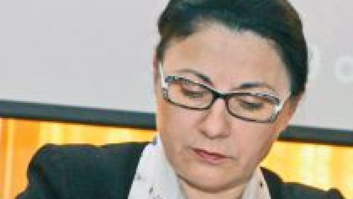 Sindicaliştii din Educaţie şi ministrul Ecaterina Andronescu discută despre creşterile salariale