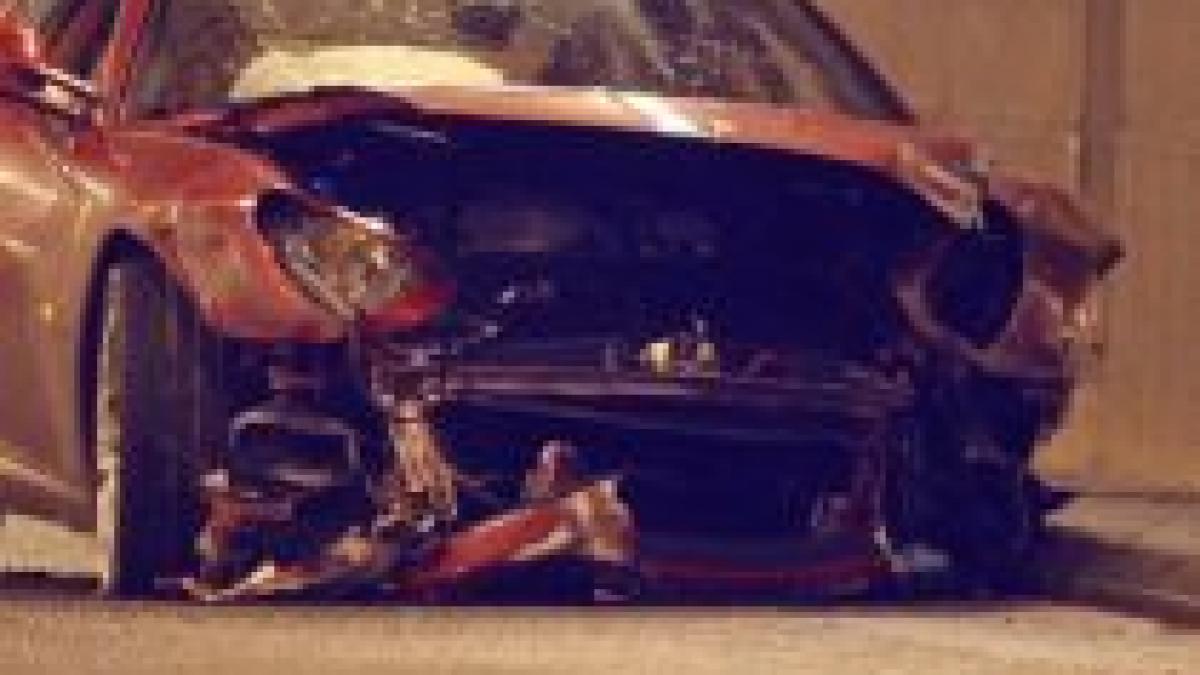 Cristiano Ronaldo şi-a distrus Ferrari-ul într-un accident (FOTO)