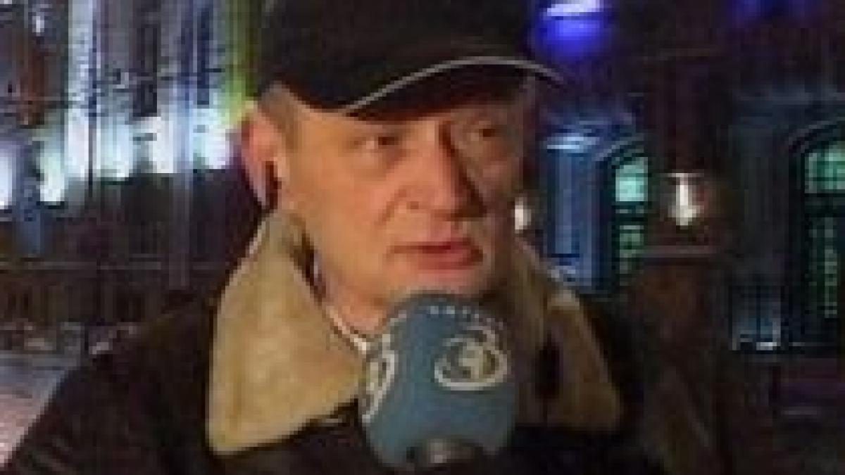 Sorin Oprescu: Între 9 şi 16 blocuri din zona Orşova nu vor avea apă caldă joi seară
