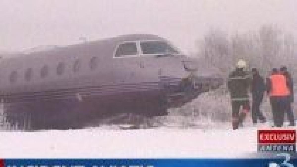 Un avion cu invitaţii lui Ţiriac la vânătoarea de la Balc a ieşit de pe pistă la Oradea