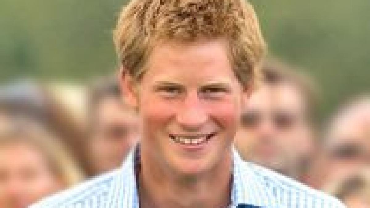 Prinţul Harry ar putea fi interogat de poliţia militară britanică, după ce a folosit expresii rasiste