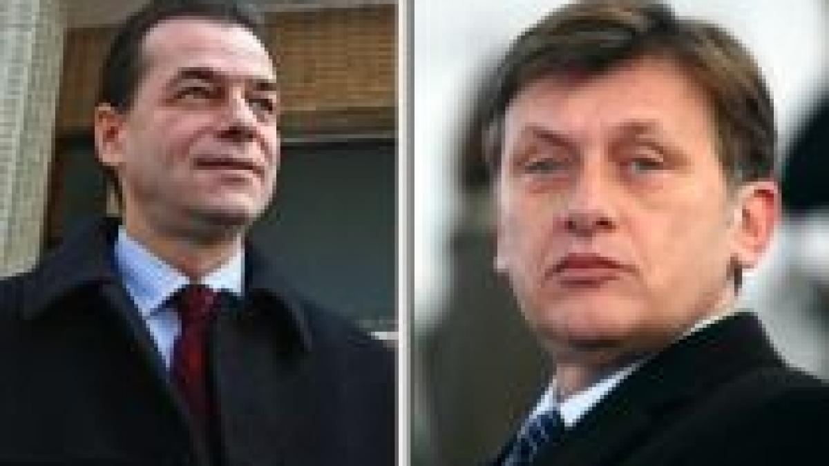 Surse: Tandemul Antonescu ? Orban încearcă înlăturarea lui Tăriceanu de la conducerea PNL