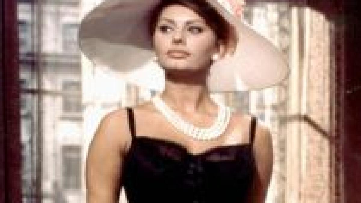 Sophia Loren va interpreta rolul mamei sale într-un film de televiziune autobiografic