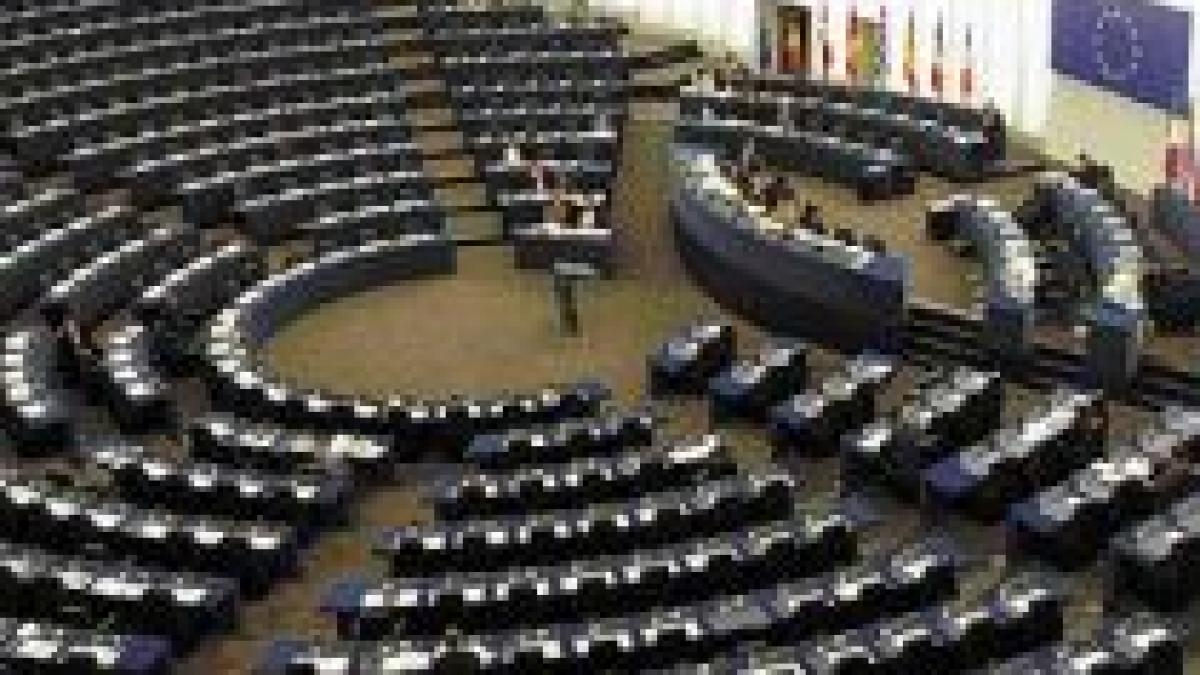 UE va convoca un summit de urgenţă pe tema revoltelor sociale din ultima perioadă