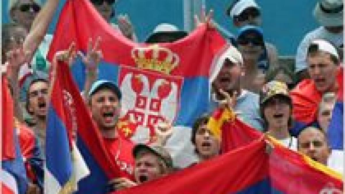 Sârbii şi bosniacii şi-au "servit" pumni şi scaune la Australian Open (VIDEO)