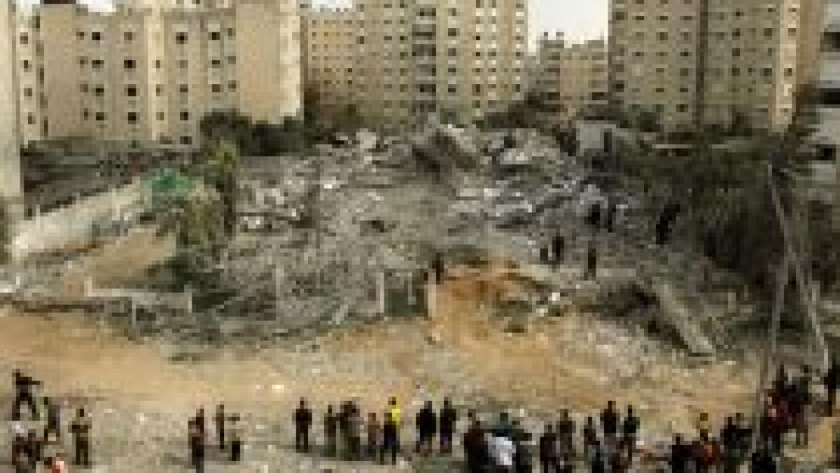 Israel a bombardat, din nou, Gaza : ?Vom rămâne pregătiţi, mereu cu mâna pe trăgaci?

