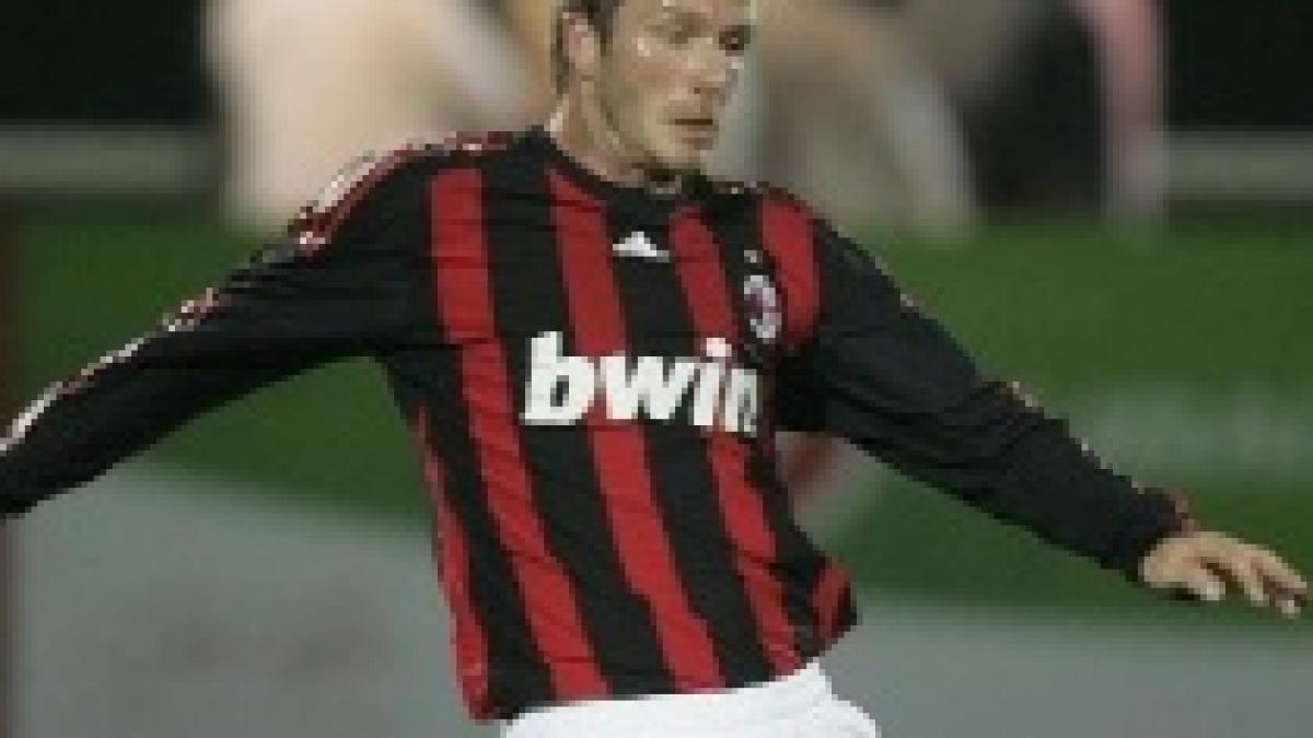 AC Milan l-a trecut pe Beckham pe lista jucătorilor disponibili pentru Cupa UEFA